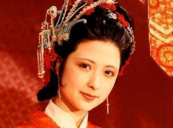 凤姐陷害自己时，怀孕的尤二姐为何不求救贾母呢？