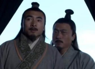 在古代荀氏家族是什么地位？官渡之战时担任着什么角色？