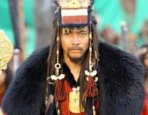 历史上皇与帝有何区别？各代表着什么意思？