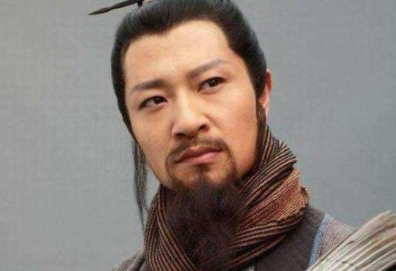 吴用本是个教书先生，为何带兵打仗这么厉害呢？