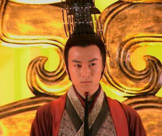 刘彻与刘据父子二人的关系为何会越来越远？与哪些因素有关？