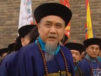 索额图、纳兰明珠和佟国维同为康熙朝重臣，为何结局截然不同？