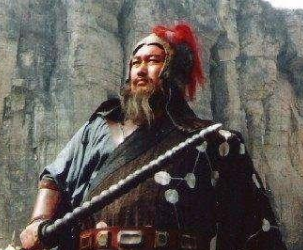 水浒传中史文恭的武功如何？如果和林冲动手会是什么结局？