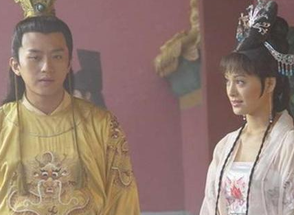 古代皇帝不是天不怕地不怕吗 皇帝为什么对史官如此畏惧