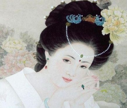 李隆基不惜废后都要争夺杨玉环 杨贵妃长得有多美