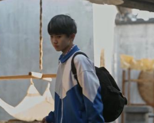 《乔家的儿女》孙小茉谎报儿子年龄的原因是什么？