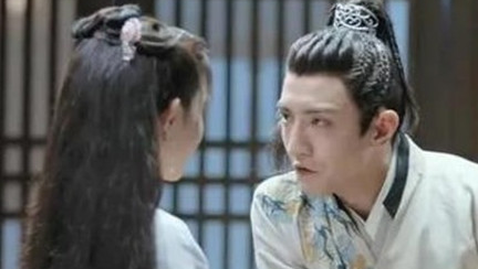 《君九龄》既然君九龄朱瓒是旧识，那两人什么时候在一起？