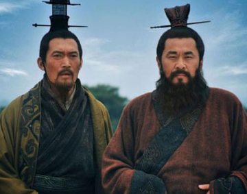 贾诩曾多次易主，为什么依旧能得到曹操的赏识？