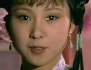 红楼梦中晴雯的月钱是多少？比赵姨娘还富有？