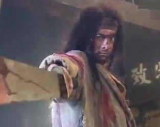 水浒传中第一个提出招安想法的人是谁？是宋江吗