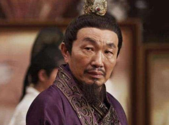 李林甫为什么要与太子李亨作对？他不怕被报复吗？