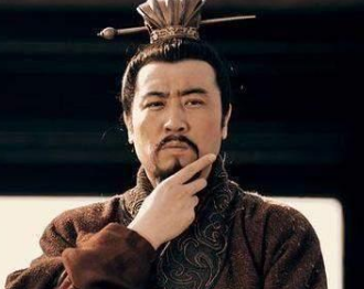 历史上刘备称帝之后，为何没有追封自己的父亲？