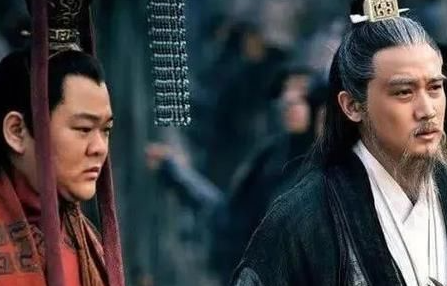 诸葛亮临死之前是如何安排自己的子嗣的？