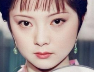 红楼梦中薛宝钗真的是因为宝玉说自己像杨贵妃才生气的？
