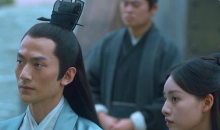 《雪中悍刀行》徐骁并非氏族出身，得不到离阳王朝的信任