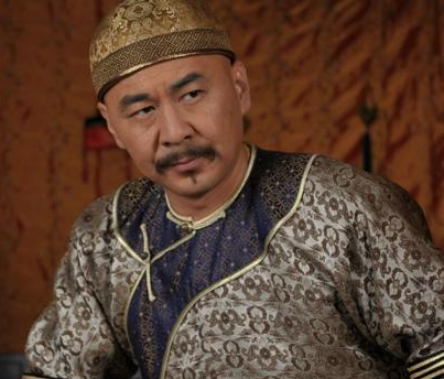 雍正上位后对自己的兄弟下手了 雍正为什么还要放过老十