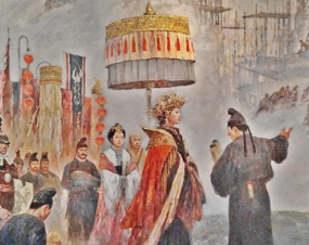 武则天继位后有哪些功与过？她被迫退位后为何只是被软禁？