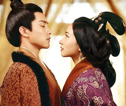 刘备的军事能力和诸葛亮的军事能力相比 谁的能力更强一些