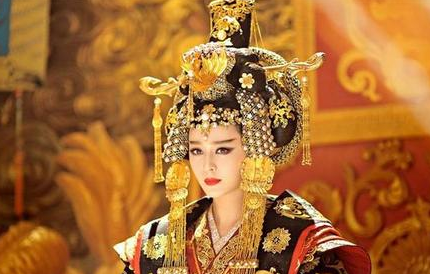 章献明肃皇后简介：在宋朝临朝称制，常与吕雉、武则天并称