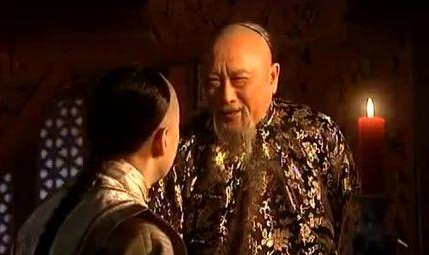 清朝权臣索额图简介：索额图曾与康熙一起生擒鳌拜