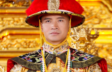 乾隆一生写诗4万首，他的写诗水平如何？