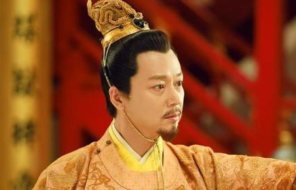 朱棣靖难之役以后，对明朝的藩王政策作了什么改变？