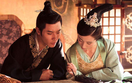都说历史是由胜利者所书写，那么隋朝实际上有几位皇帝？