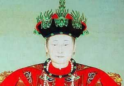 哲哲：14岁嫁给娘家仇敌，生下一儿子成开国皇帝
