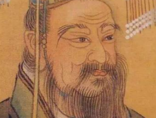 从求生者到帝王，杨坚是如何完成人生逆袭？