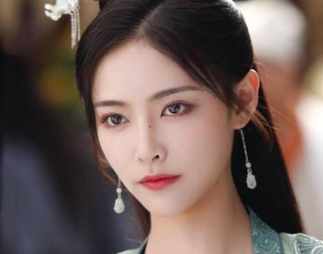 《清风朗月花正开》许佳琪饰演的是谁？首演古装女主剧