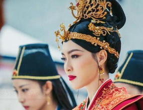 历史上的萧燕燕与韩德让之间有着怎样的故事？他们的关系如何？