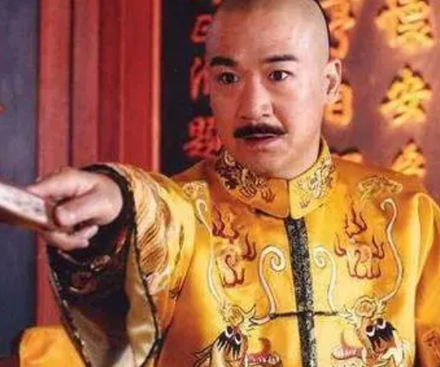 嘉庆皇帝到底是怎么死的 嘉庆到底是被雷劈死的还是病死的