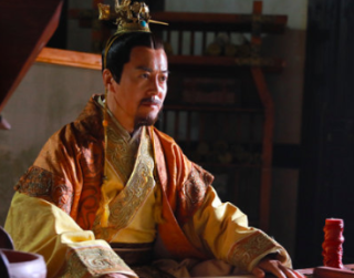 《御赐小仵作》郭秋成饰演的是什么角色？他还演过别的什么？