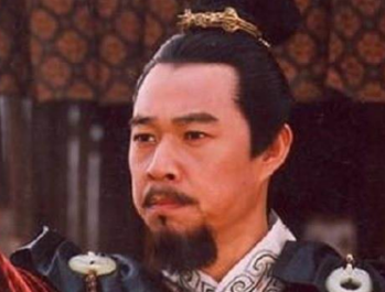 秦始皇与吕不韦，这两个人究竟有哪些恩怨情仇