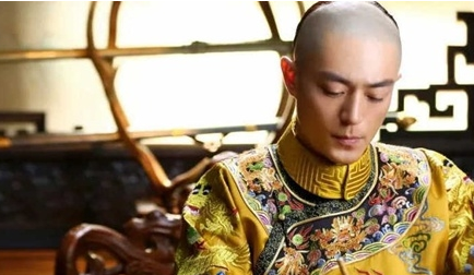 乾隆皇帝的身世是怎么回事？为何有传言说他是汉人？