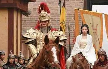 商朝人的日常生活是什么样的呢?吃住都有讲究