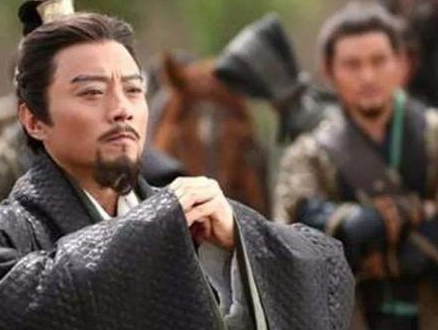 刘邦在除掉韩信等人的时候 刘邦为什么没有放过萧何