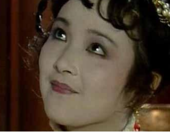 放弃黛玉让宝琴嫁给宝玉，贾母真的动过这个心思吗？