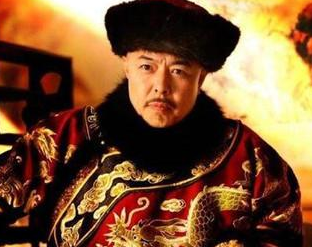 历史上最长寿的皇帝乾隆帝，他的后世评价如何？