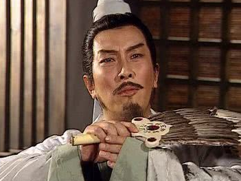 诸葛亮挥泪斩马谡的背后，有哪些秘密？