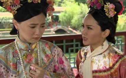 瑾妃被选入后宫之后，她如何受到牵连被降为贵人？