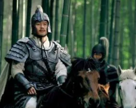 孙策临时前为何没将基业传给亲生儿子，反而传给了弟弟？