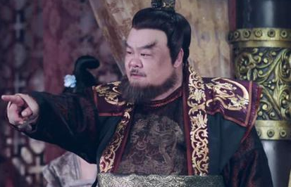 安禄山认杨玉环为干娘，背后原因是什么？