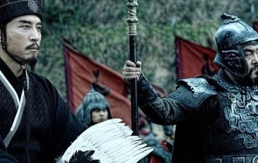 火烧藤甲兵时，为何让诸葛亮如此愧疚呢？