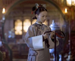 孝仪纯皇后去世后，乾隆的后妃中地位最高的人是谁？