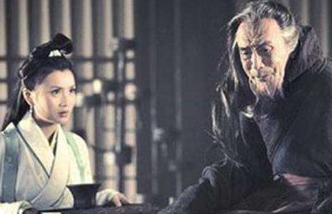 王允灭了董卓后，为何却要逼反李傕郭汜呢?