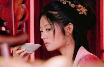 西施和李师师是两位美人，为何两人最后都下落不明呢？