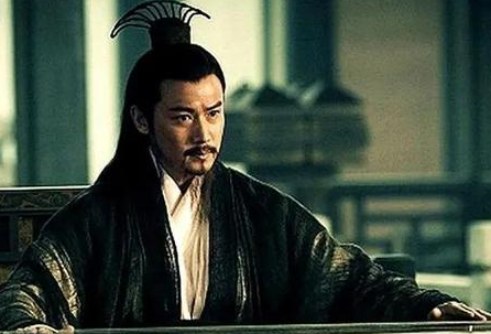 东汉末年诸葛亮为什么要投靠刘备 诸葛亮选其他人不是更好吗