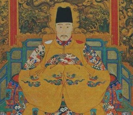 清朝皇帝为什么只能和皇后过夜 皇帝是不是在怕其他妃子