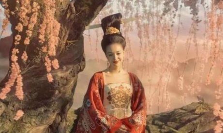 “云想衣裳花想容”，赏析李白最著名的《清平调》